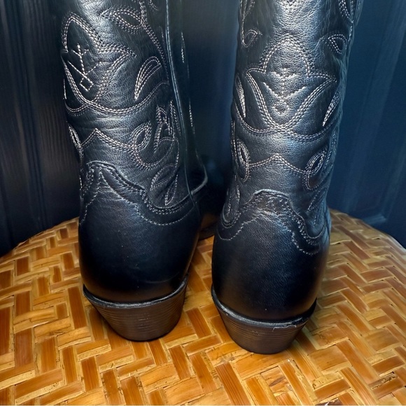 Ariat Heritage R Toe Western Boot Black *new condition size 7.5 - Picture 10 of 14